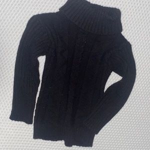 Knitted turtleneck